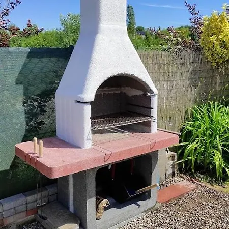 Sloneczny Zakatek Hytte *